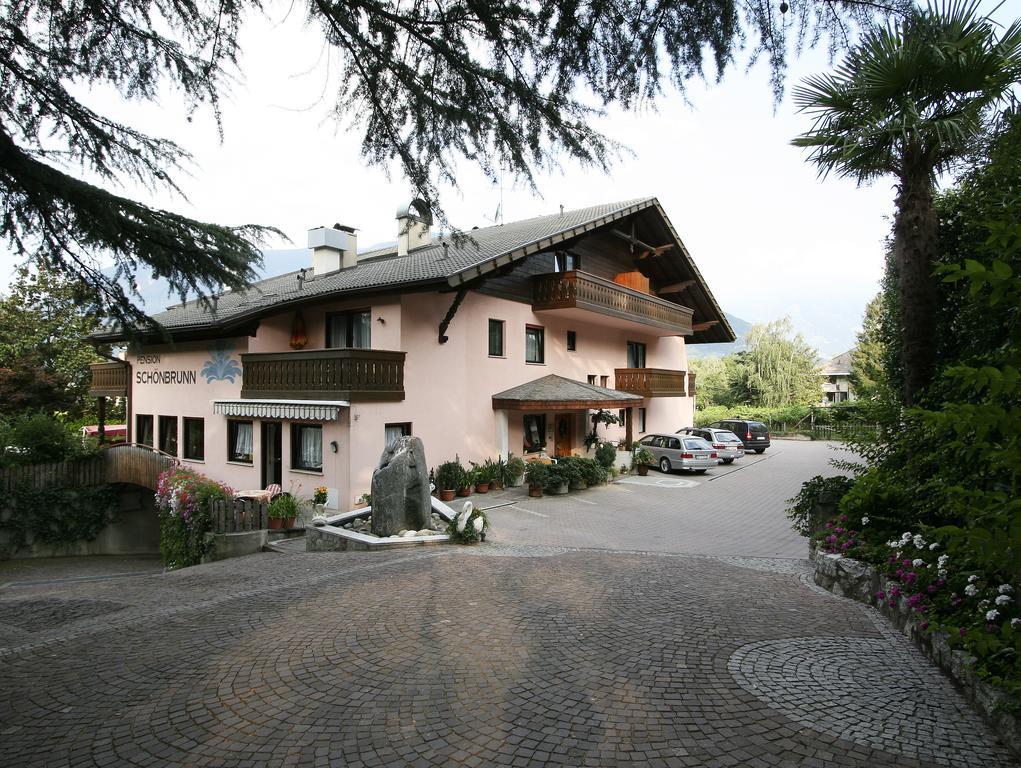 Hotel Schonbrunn Merano Kültér fotó